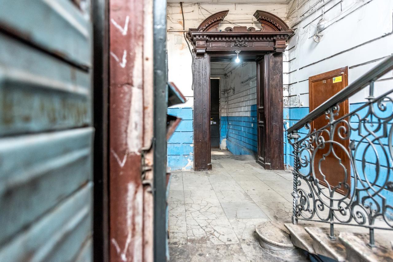 Studio Apartment In Center Of Odessa Exterior foto