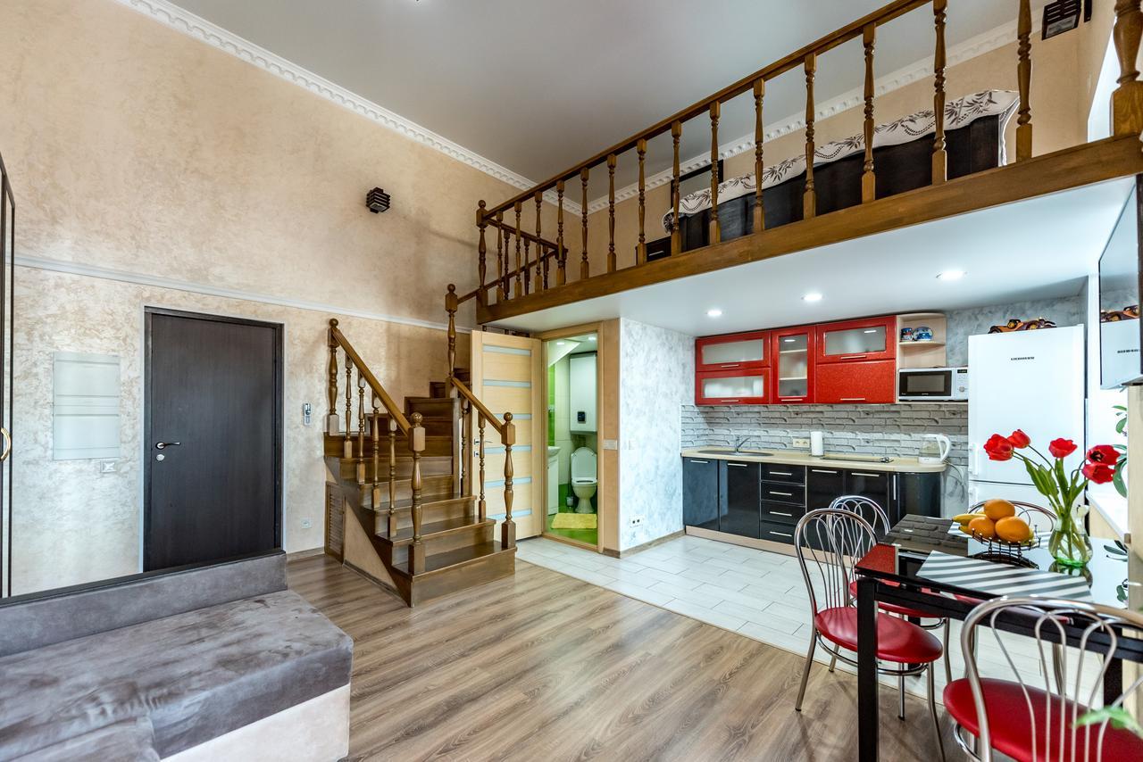 Studio Apartment In Center Of Odessa Exterior foto
